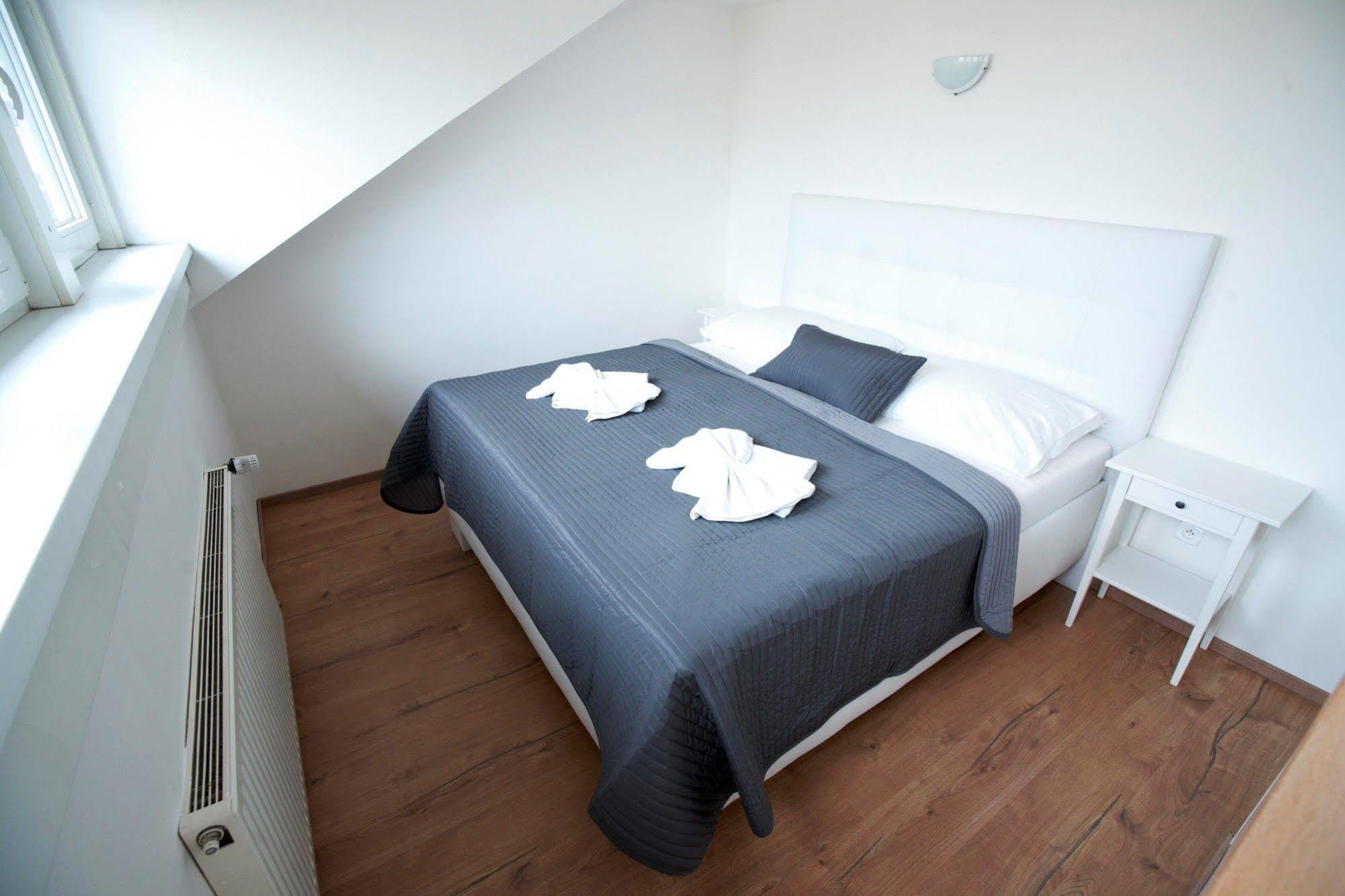 Hotel Nabucco Prague Luaran gambar