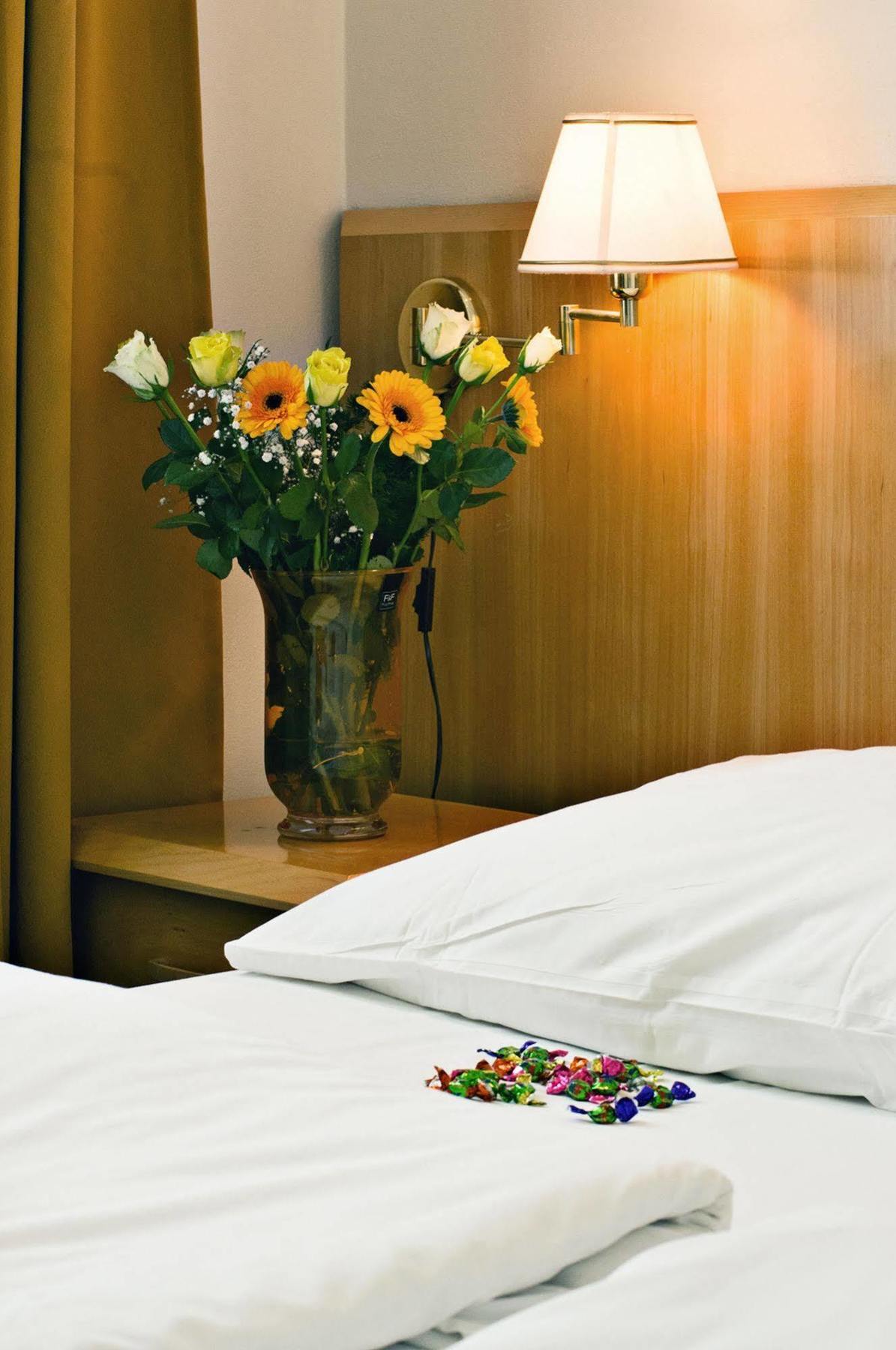 Hotel Nabucco Prague Luaran gambar