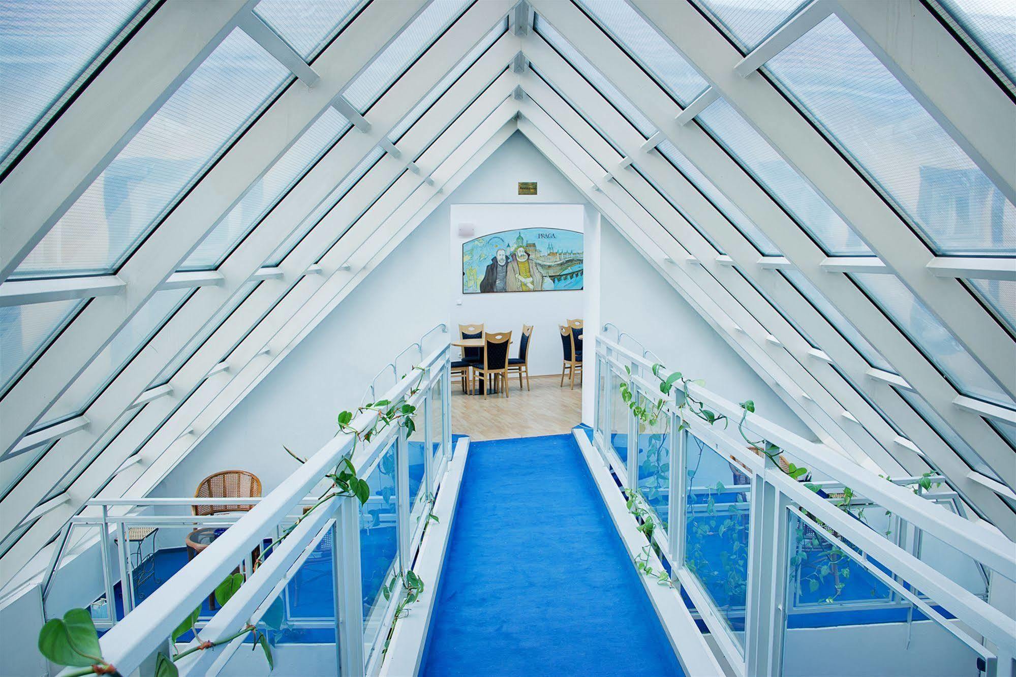Hotel Nabucco Prague Luaran gambar