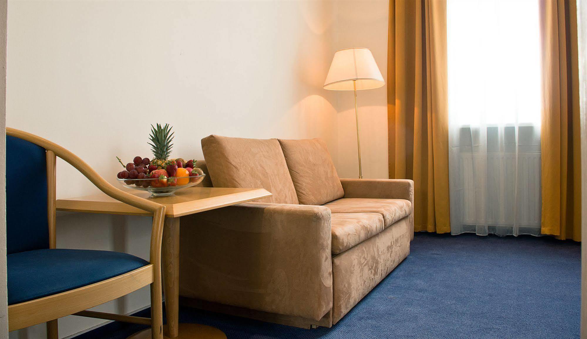 Hotel Nabucco Prague Luaran gambar